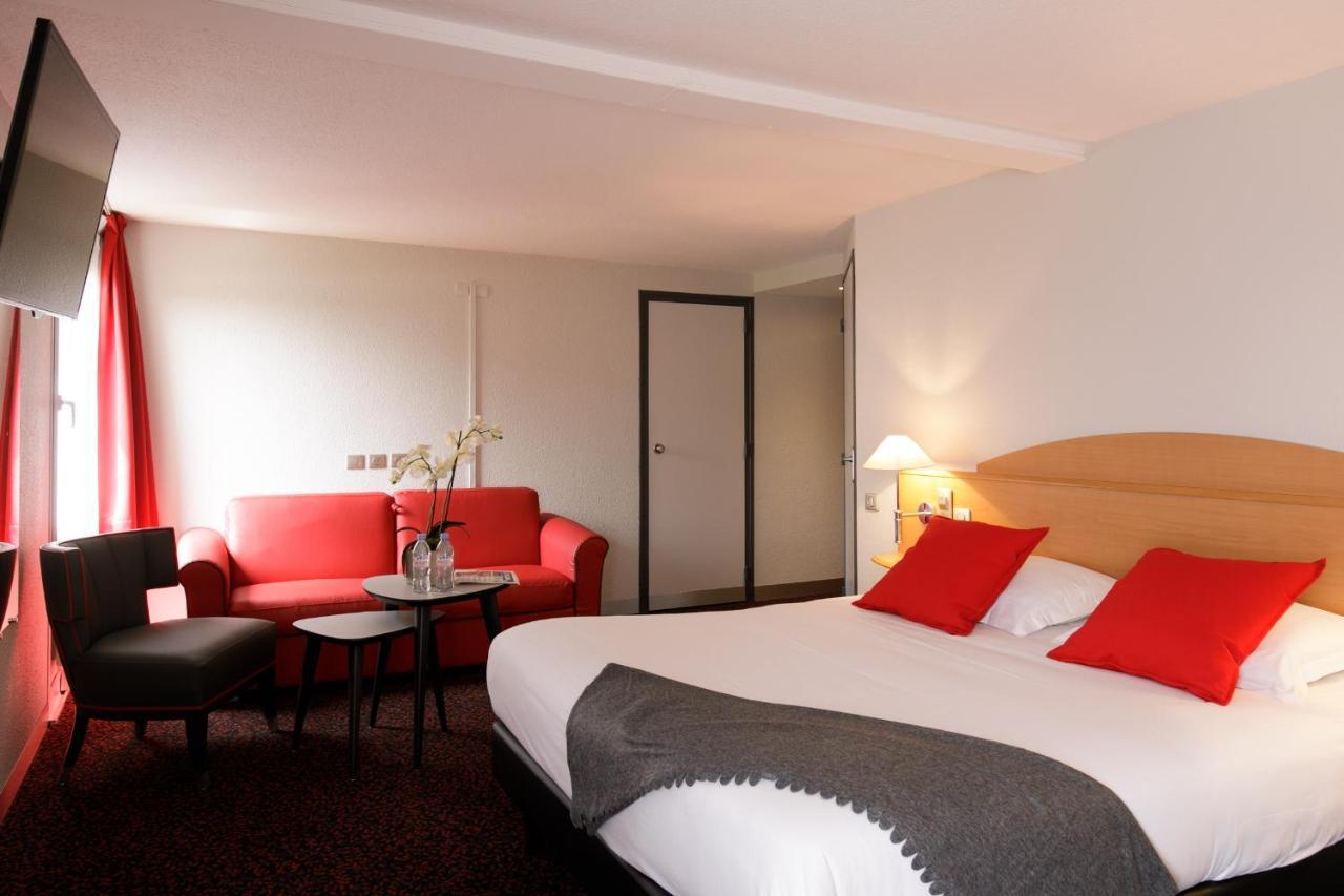 Logis Hotel L'Oree De Chartres - Barjouville Εξωτερικό φωτογραφία