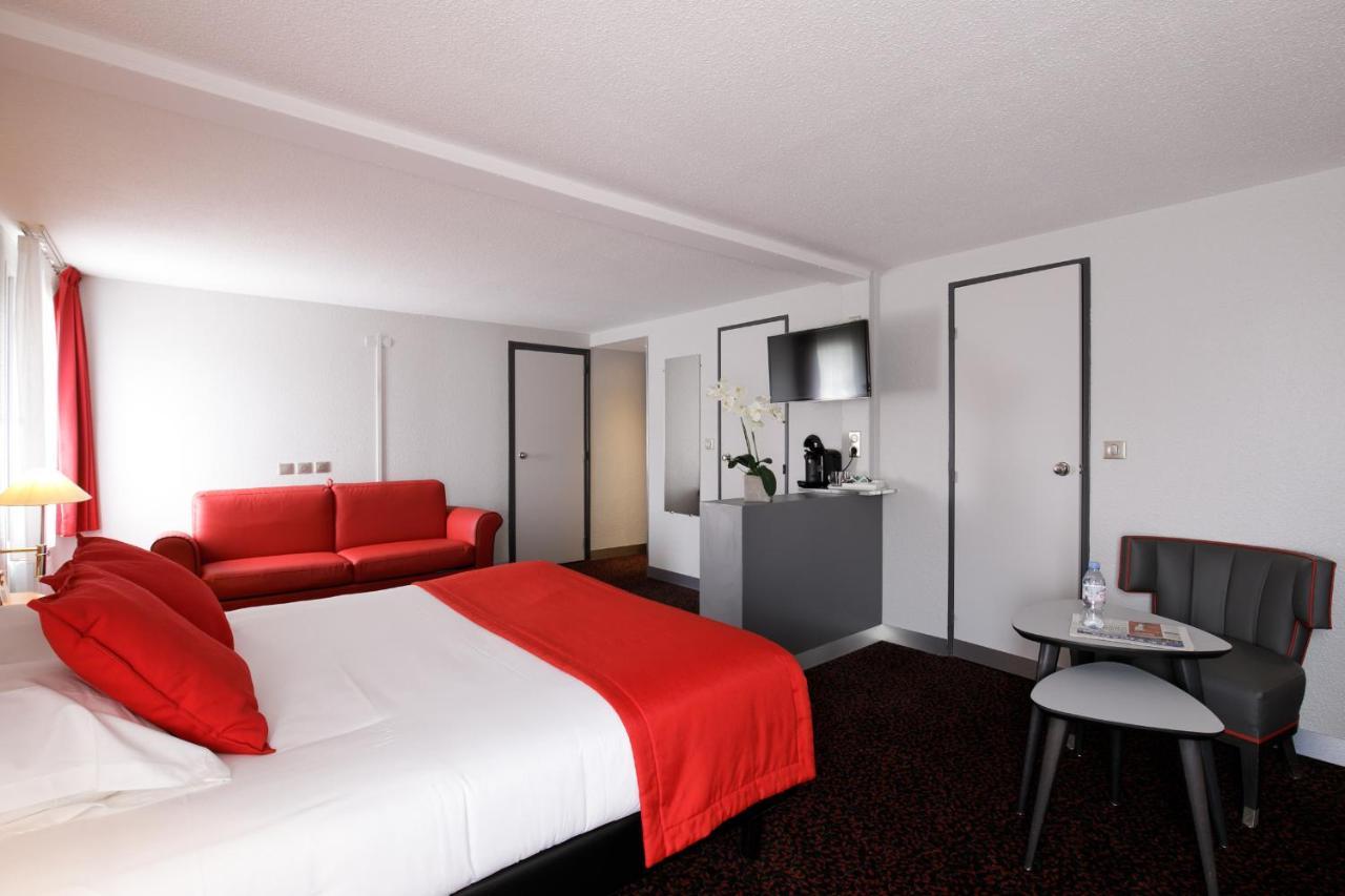 Logis Hotel L'Oree De Chartres - Barjouville Εξωτερικό φωτογραφία