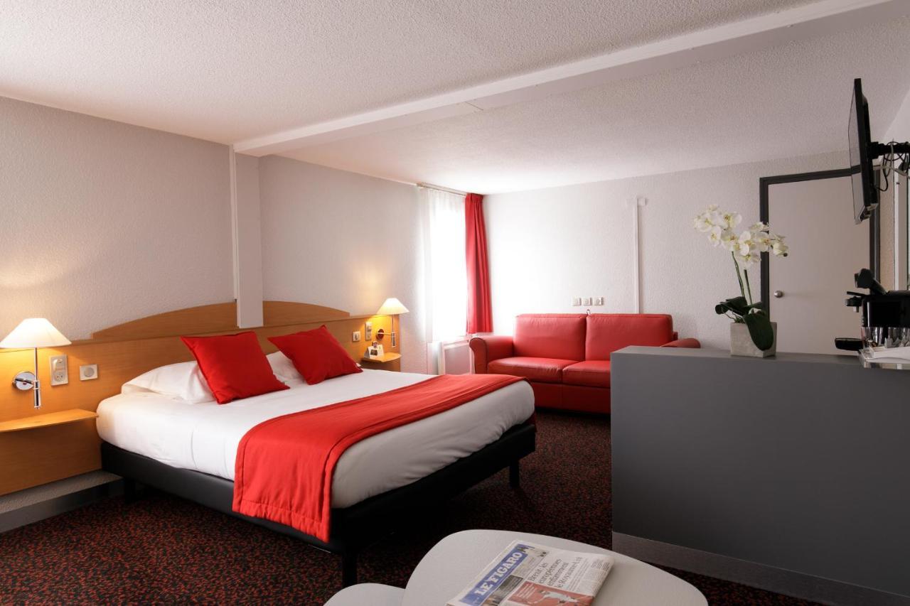 Logis Hotel L'Oree De Chartres - Barjouville Εξωτερικό φωτογραφία
