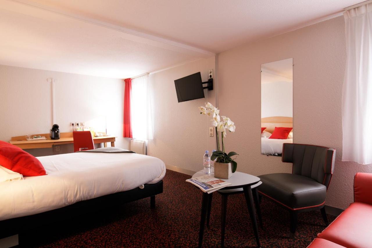 Logis Hotel L'Oree De Chartres - Barjouville Εξωτερικό φωτογραφία