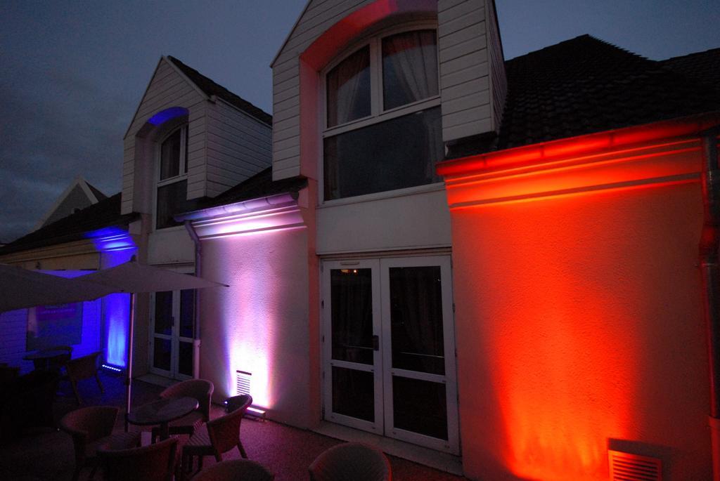 Logis Hotel L'Oree De Chartres - Barjouville Εξωτερικό φωτογραφία